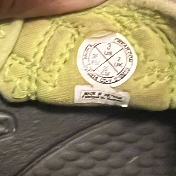 Keen Newport H2 Waterproof Shoes Big Kids Size 3 US Aqua Blue Neon Green Sandals - Picture 8 of 8